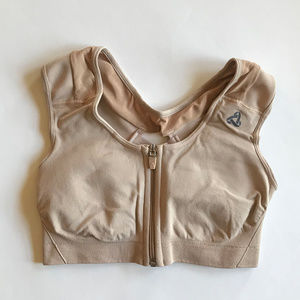 alignmed sports bra